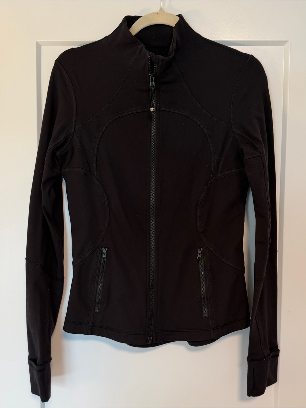 Lululemon’s Women's Black Define Jacket